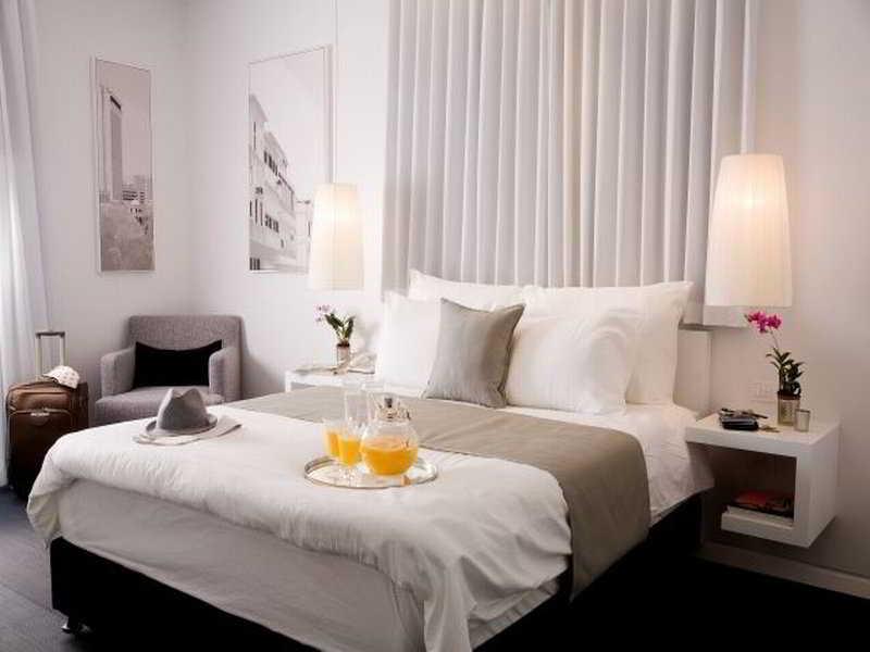 Hotel Olive Gordon By The 3*