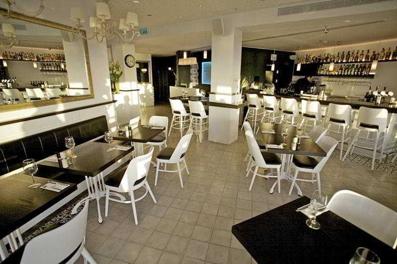 Hotel Olive Gordon By The 3*